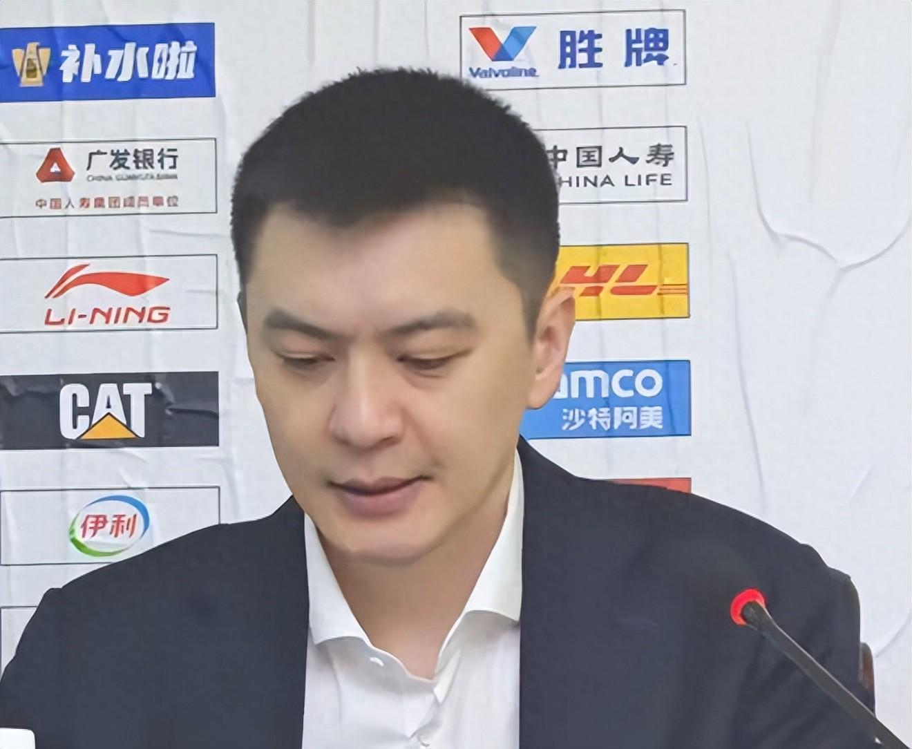 辽篮为什么惨败给新疆男篮!杨鸣赛后一席话,直接戳中要害