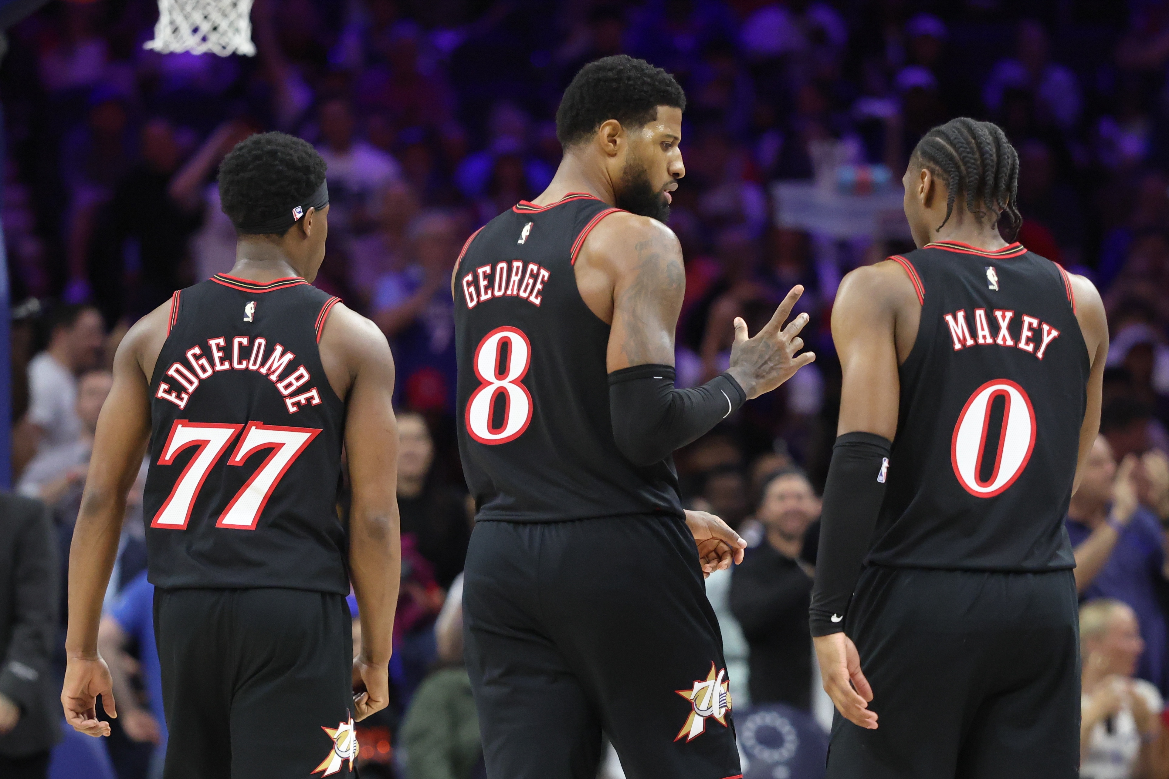 NBA在线免费体育直播-苏群：这轮还有得打 下一场该到乔治暴走了 我蒙的是凯尔特人4-3